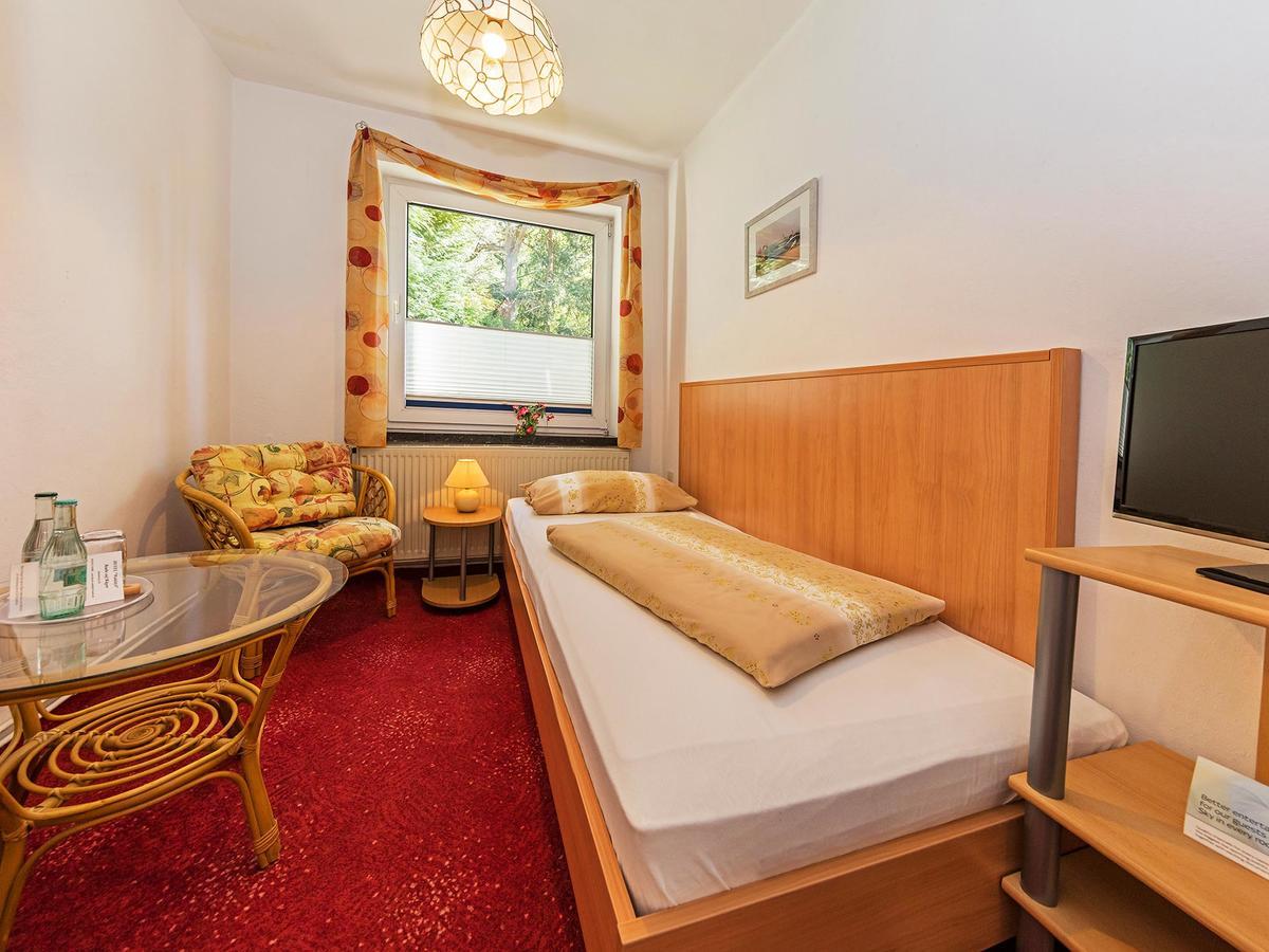 באבה Hotel Waldidyll מראה חיצוני תמונה